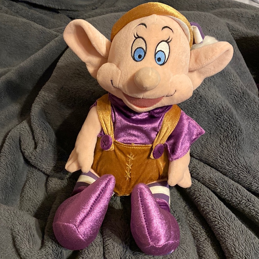 Dopey Dwarf 12” Plush Christmas Elf Disney Store Snow White 7 Dwarfs